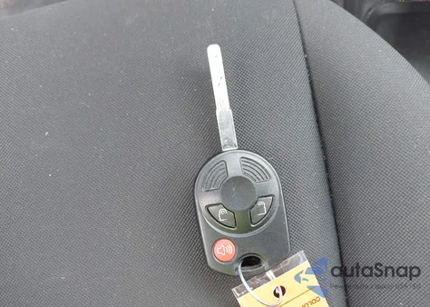 2015 Ford Escape S z USA, uszkodzony, nr VIN 1FMCU0F76FUC01503